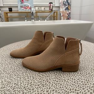 Dolce Vita Booties